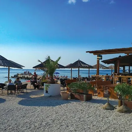 Cozy In With Wifi Apartment